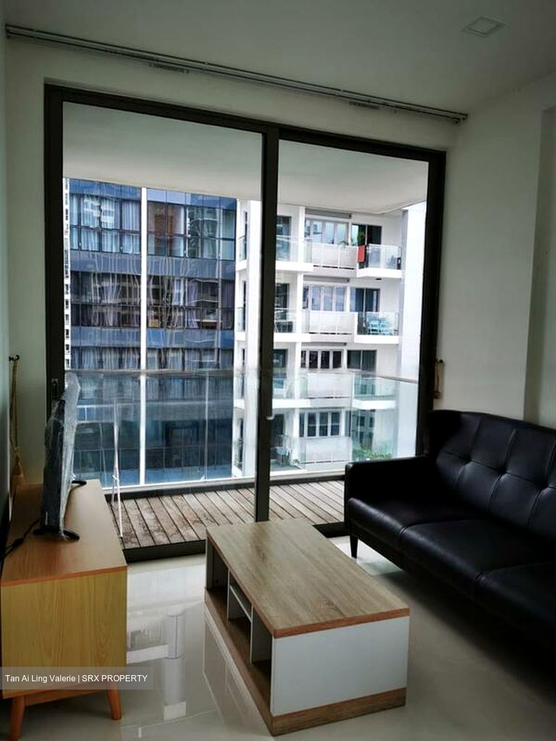 Suites @ Surrey (D11), Apartment #496374541